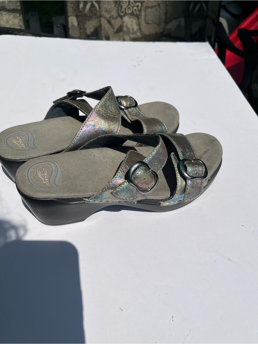 Dansko Women’s Sophie Leather Iridescent Strappy Sandal Petrol Size 38